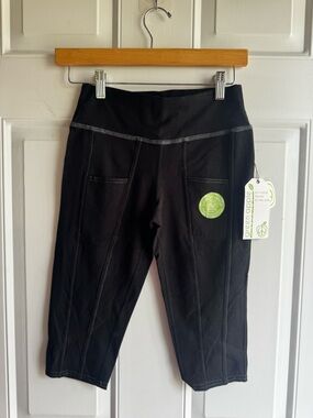 Green Apple Bamboo Cotton Sustainable POCKETS Crop Yoga Leggings - Medium - NWT